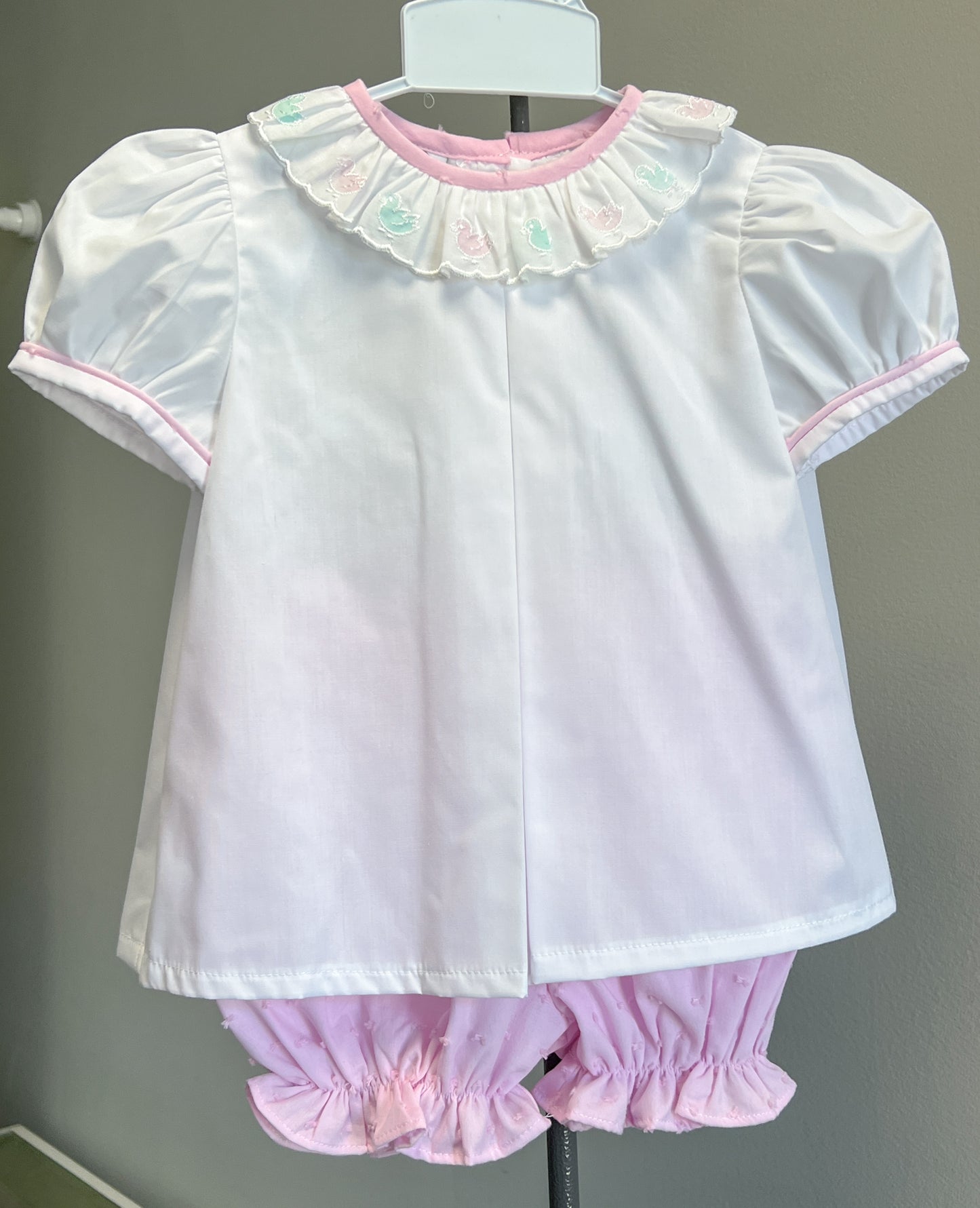 Blouse w/ chick collar + pink bloomers - 18m set